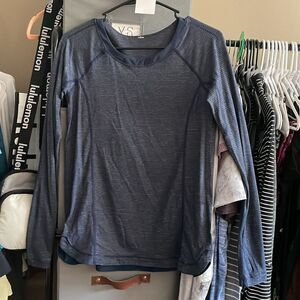 Lululemon Turn It Up Long Sleeve ~Sz 6 P2P 17 Heathered Inkwell Blue Light Luon